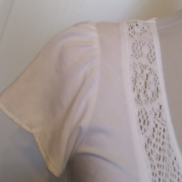 ANN TAYLOR WHITE TOP BELL SLEEVE CROCHET TRIMMER V NECK SMALL WOMENS SMALL - Picture 4 of 7